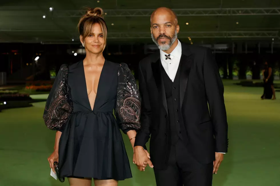 Halle Berry and Van Hunt Were ‘Wed’ By Berry’s 8-Year-Old Son